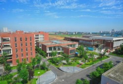 胡小凤四川财经学院怎么样