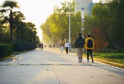 内蒙古财经大学一卡通怎么用