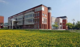三桥后坝财经学院怎么样