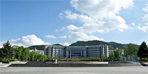 云龙山财经学院怎么样知乎